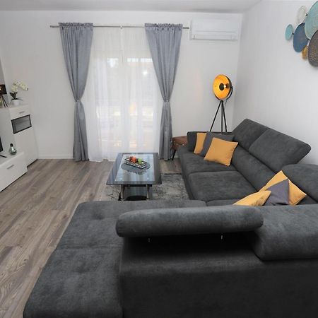 Apartman Perla Deluxe بوريتش المظهر الخارجي الصورة
