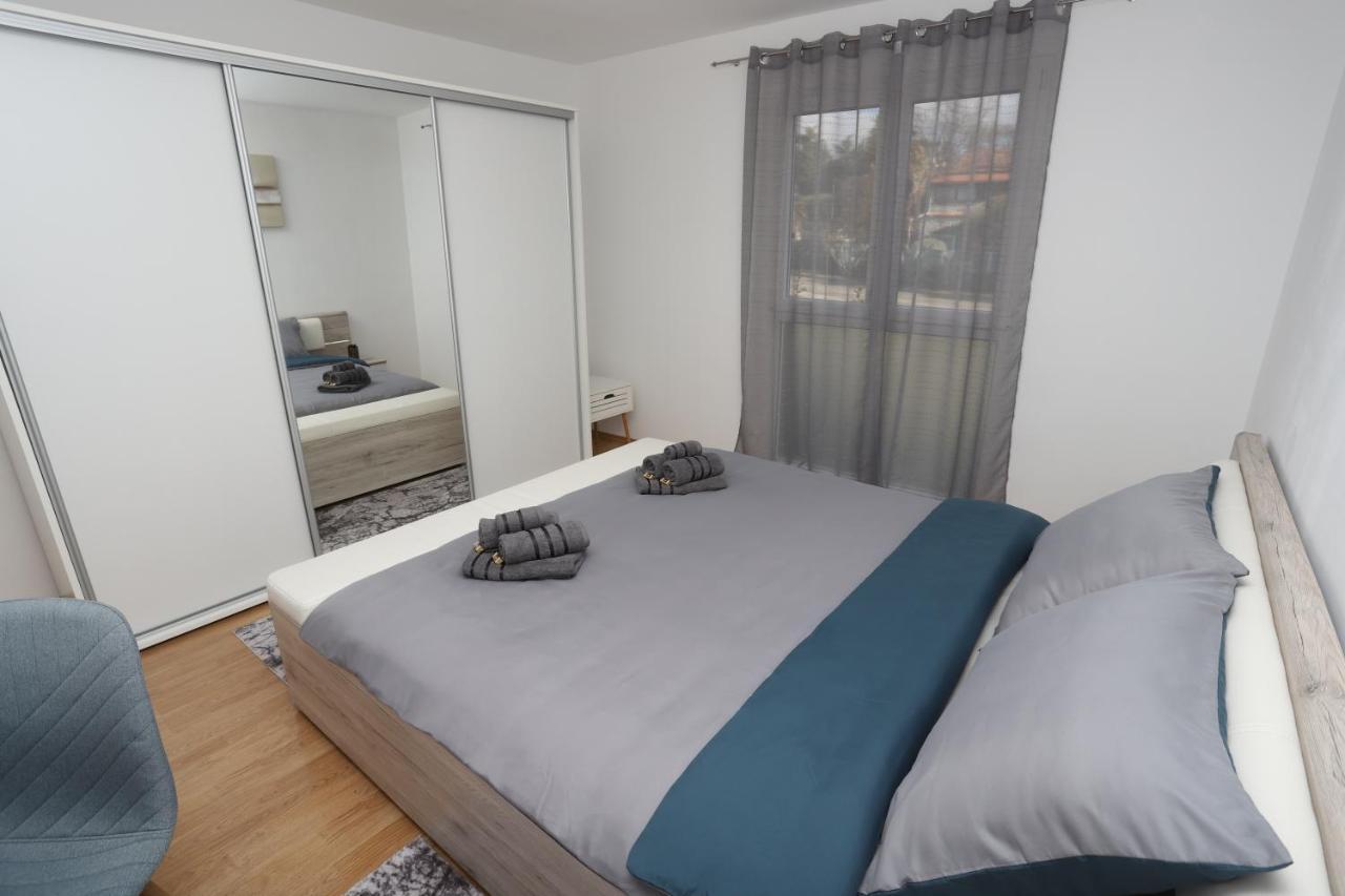 Apartman Perla Deluxe بوريتش المظهر الخارجي الصورة